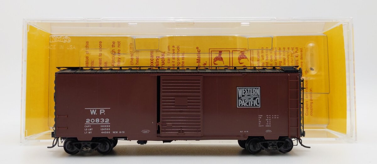 Kadee 4808 HO Scale Western Pacific 40' PS-1 Boxcar W/ 2100 Scale Coupler #20832 EX/Box