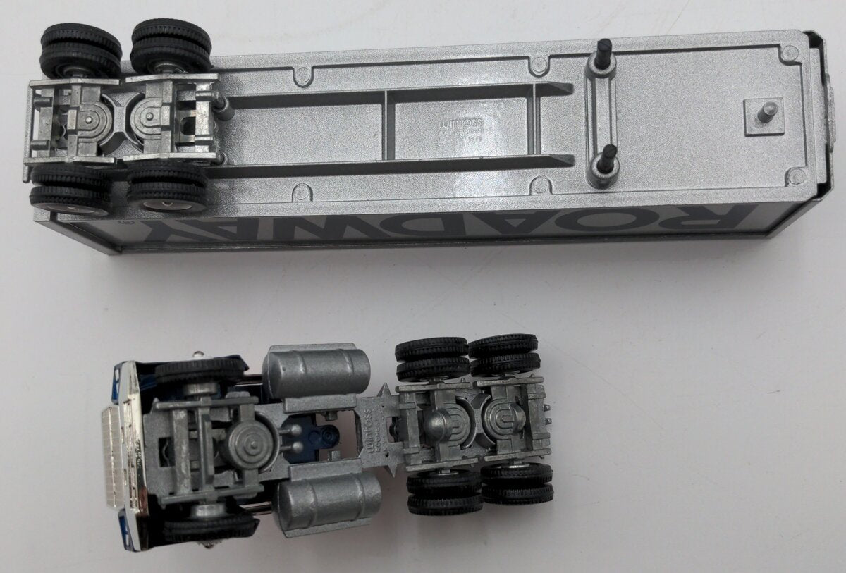 Winross 124-5 1:64 Scale Diecast Roadway Cargo Tractor Trailer NIB
