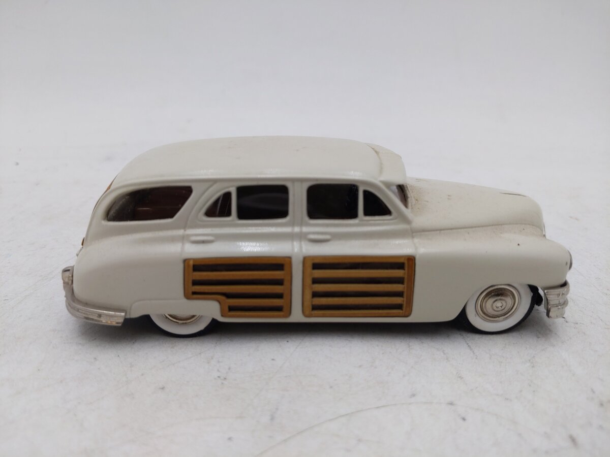 Brooklin Models 43a 1:43 Scale 1948 Packard Station Sedan & Roof Rack EX/Box