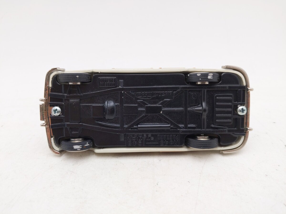 Brooklin Models 43a 1:43 Scale 1948 Packard Station Sedan & Roof Rack EX/Box