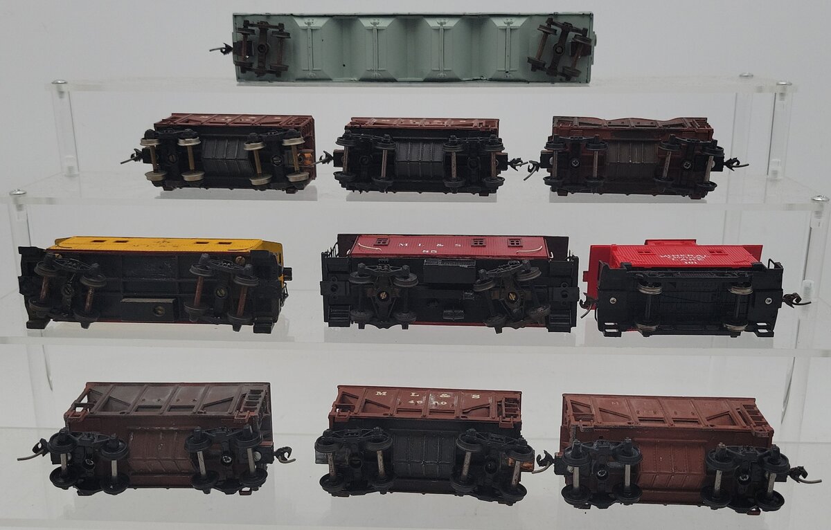 HO Assorted Custom Freight Cars #45,101,85,78,4680,1359,1245,496085 [10]