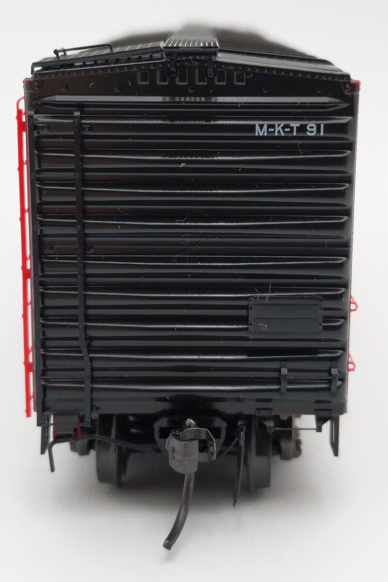 Kadee 5232 HO Missouri-Kansas-Texas 40' PS-1 Boxcar with 8' PS Door #91 EX/Box