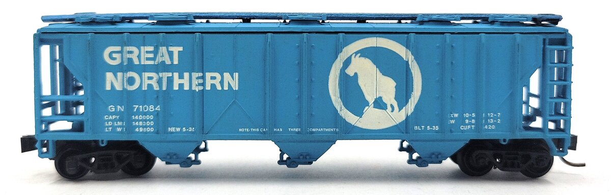 Bachmann 73850 N Scale Great Northern 47' Covered Hopper #71084 VG