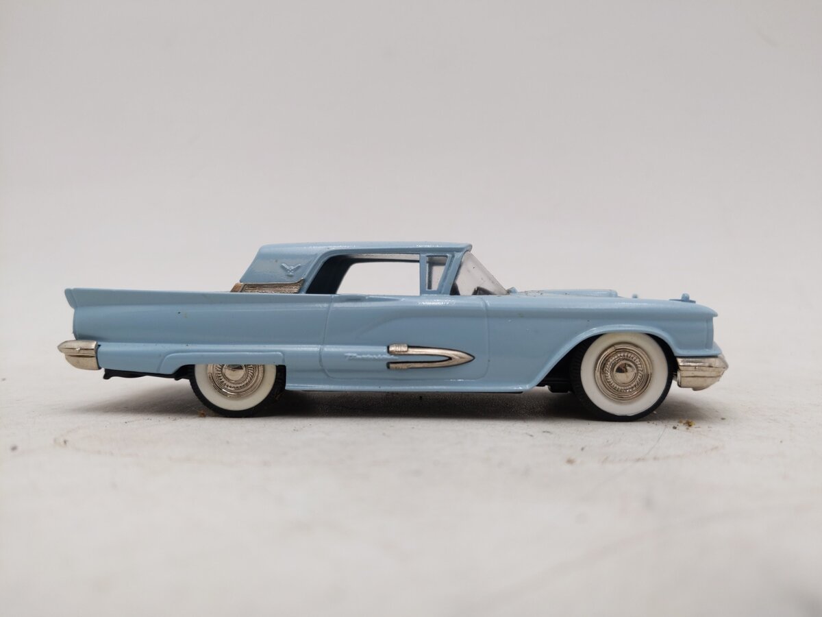 Brooklin Models BRK64 1:43 Scale 1959 Ford Thunderbird Hardtop Coupe EX/Box