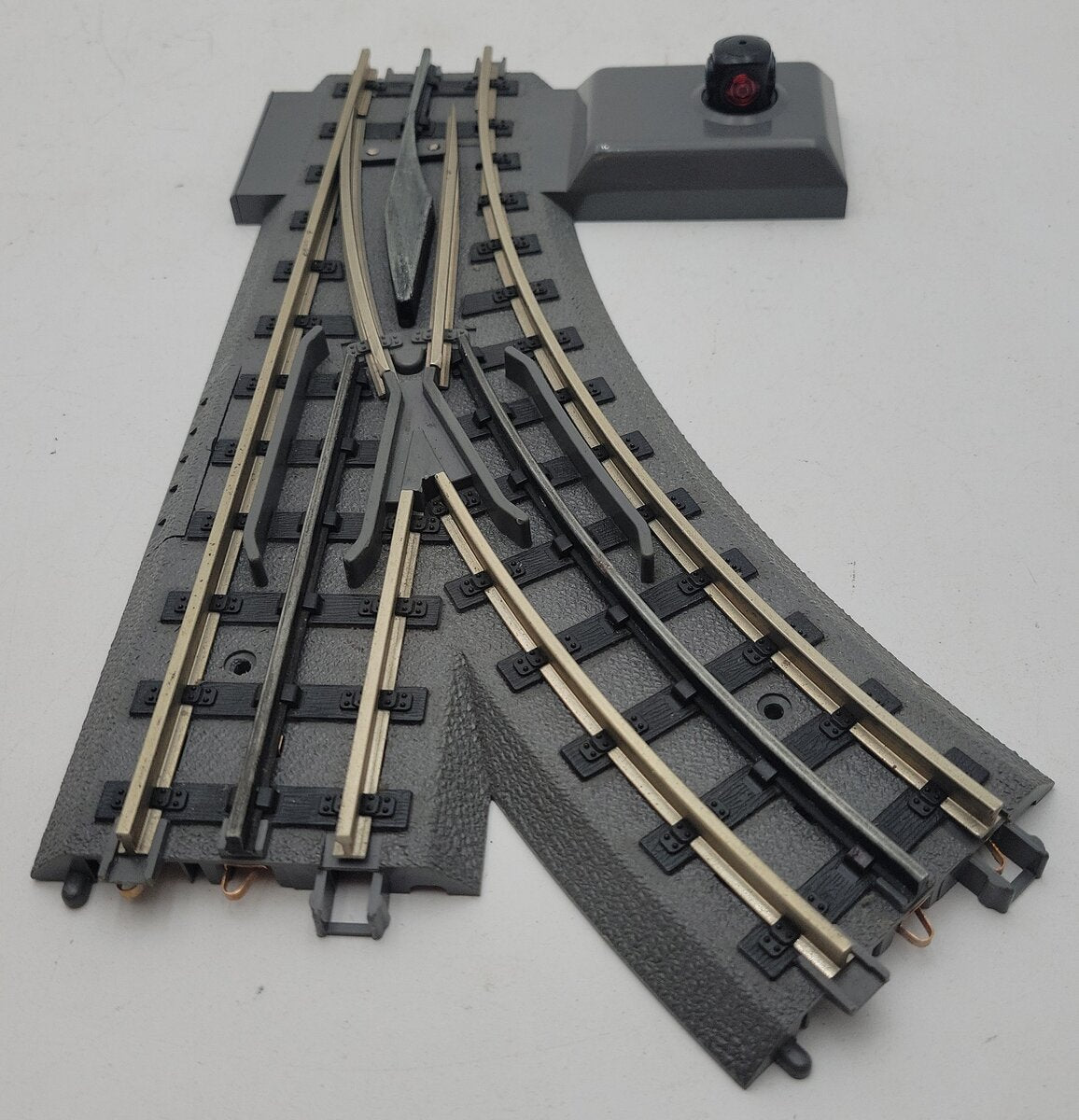 MTH 40-1005 O31 RealTrax Nickel Silver Left Hand Remote Switch Turnout  EX/Box