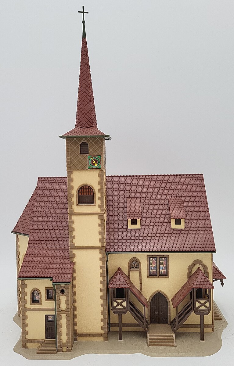 Vollmer 43769 HO Scale Ditzingen Church - Assembled EX