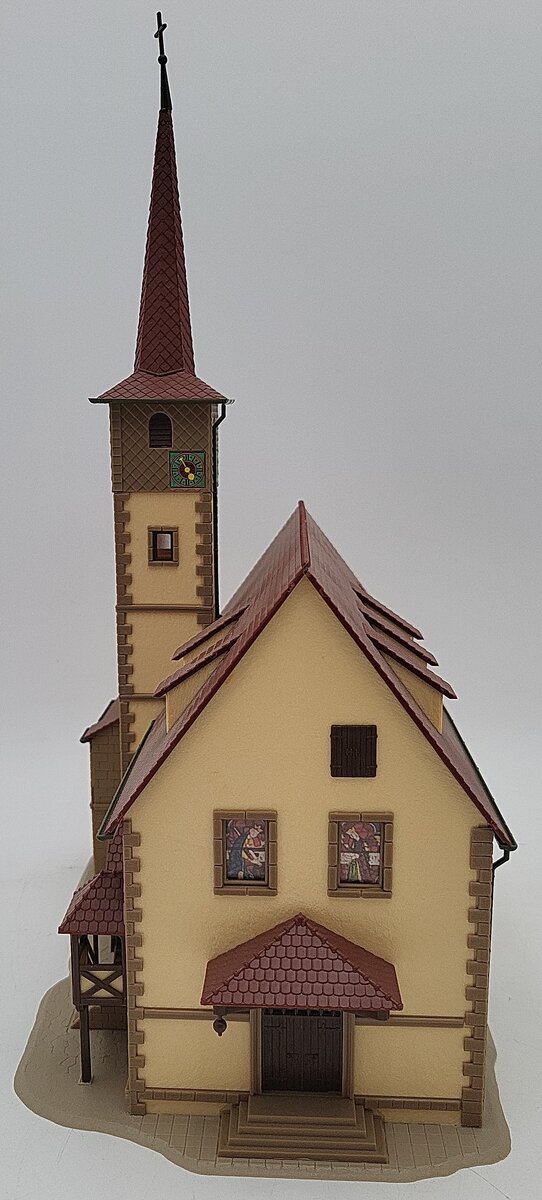 Vollmer 43769 HO Scale Ditzingen Church - Assembled EX