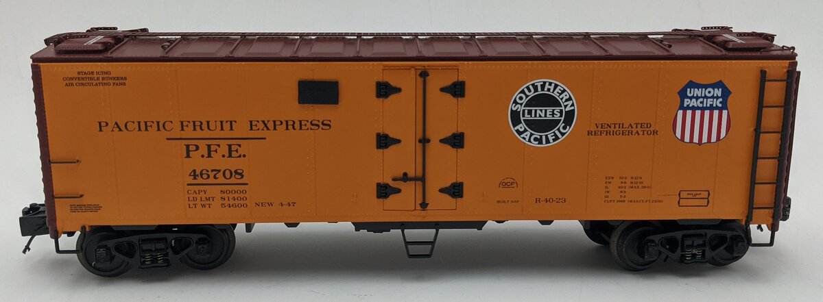MTH 20-3228A O Gauge Pacific Fruit Express 40' Steel Side Reefer Car #46708 VG