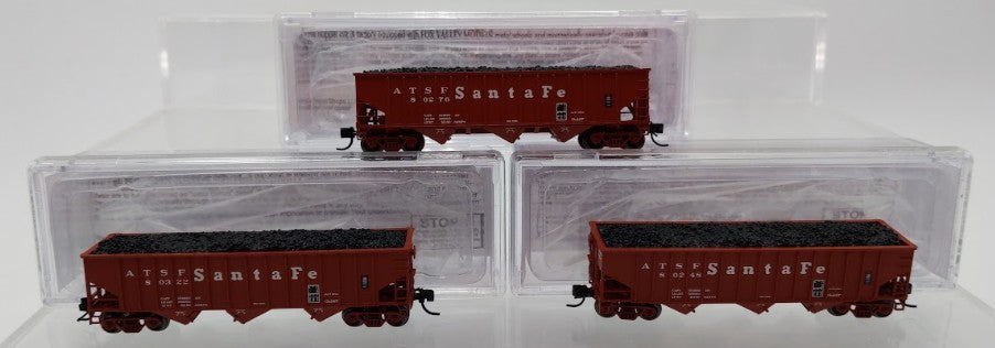 Bluford Shops 14453 N Scale Santa Fe 14 Panel Rib Side 3-Bay Hopper Car 3 Pack EX/Box