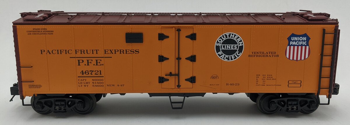 MTH 20-3228D O Gauge Pacific Fruit Express 40' Steel Side Reefer Car #46721 VG