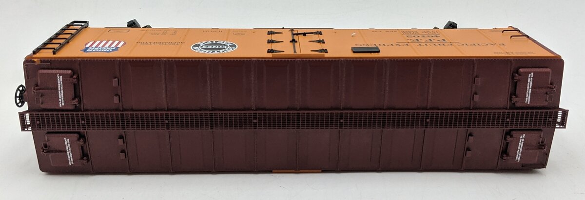 MTH 20-3228A O Gauge Pacific Fruit Express 40' Steel Side Reefer Car #46702 VG