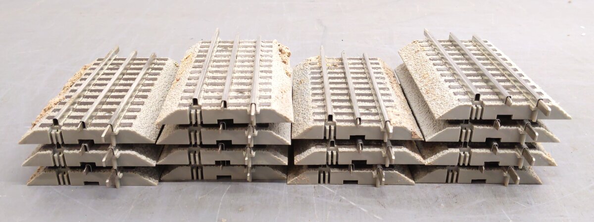 Lionel 6-12024 O 5" Straight FasTrack Sections (14) VG