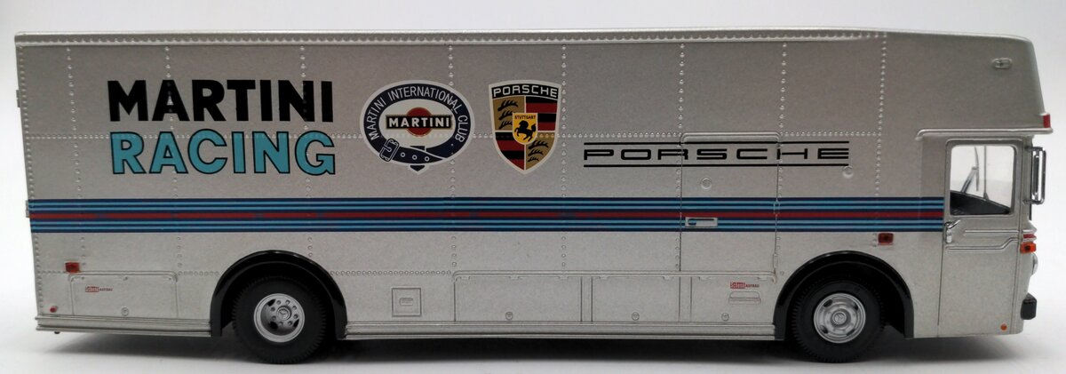 Premium ClassiXXs 1:43 Mercedes Benz O 317 K Martini Racing Car Transport Van NEW