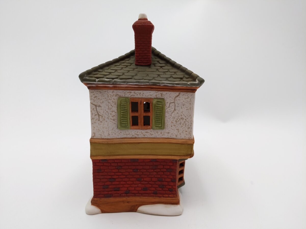 Dept 56 6500-5 Dickens Village: Scrooge & Marley House EX/Box