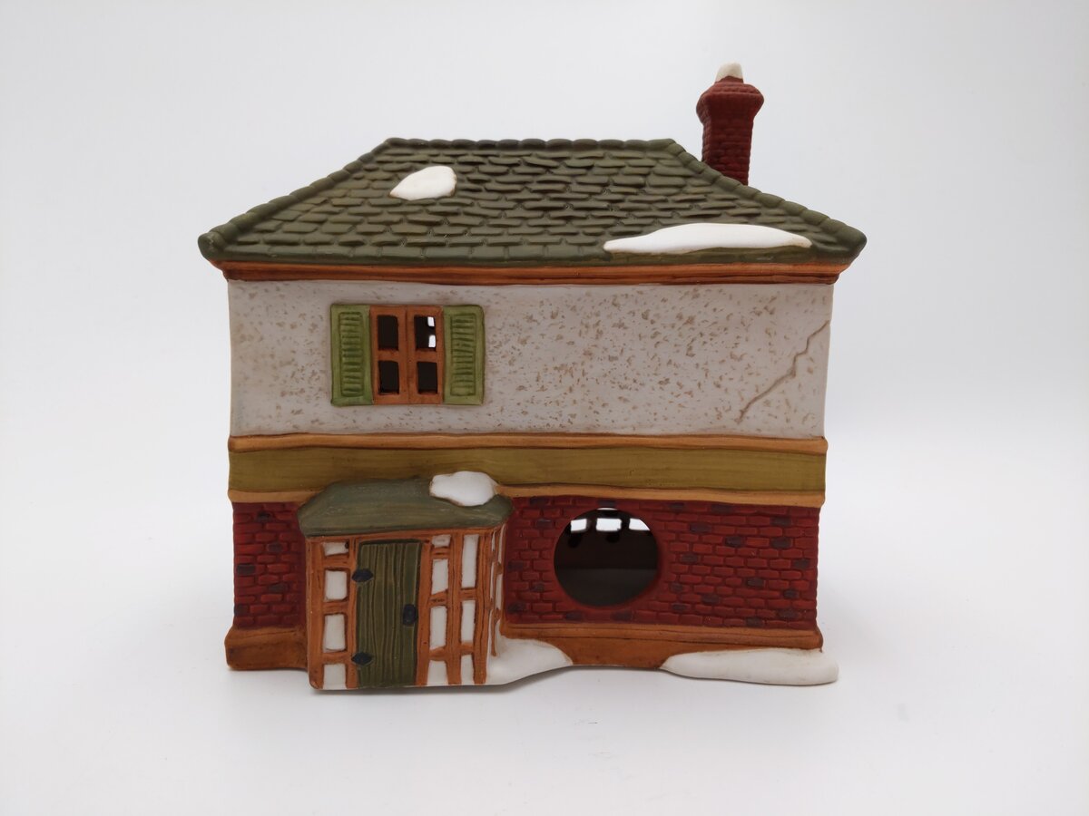 Dept 56 6500-5 Dickens Village: Scrooge & Marley House EX/Box