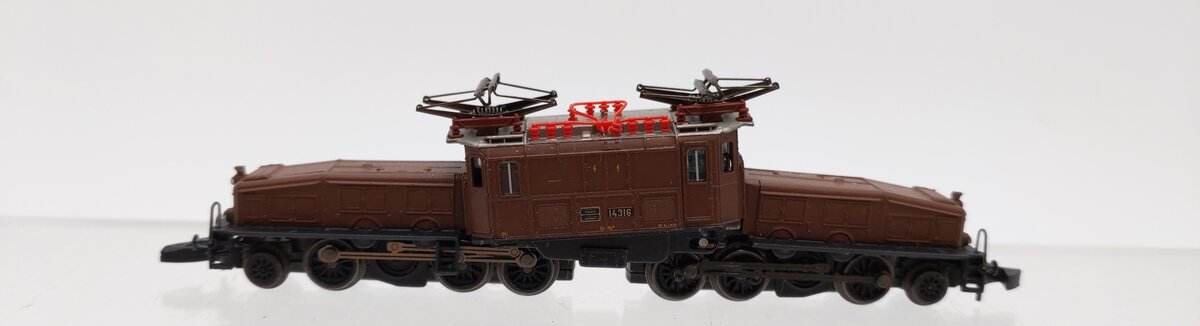 Marklin 88563 Z SBB CFF FFS Class Ce 6/8 III Crocodile Electric Locomotive VG