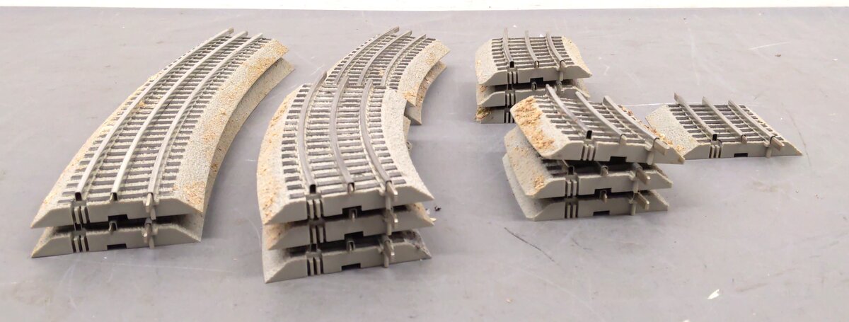 Lionel O Assorted Straight/Curved Track Sections: 6-12041,6-12022, 6-12023 [14] VG