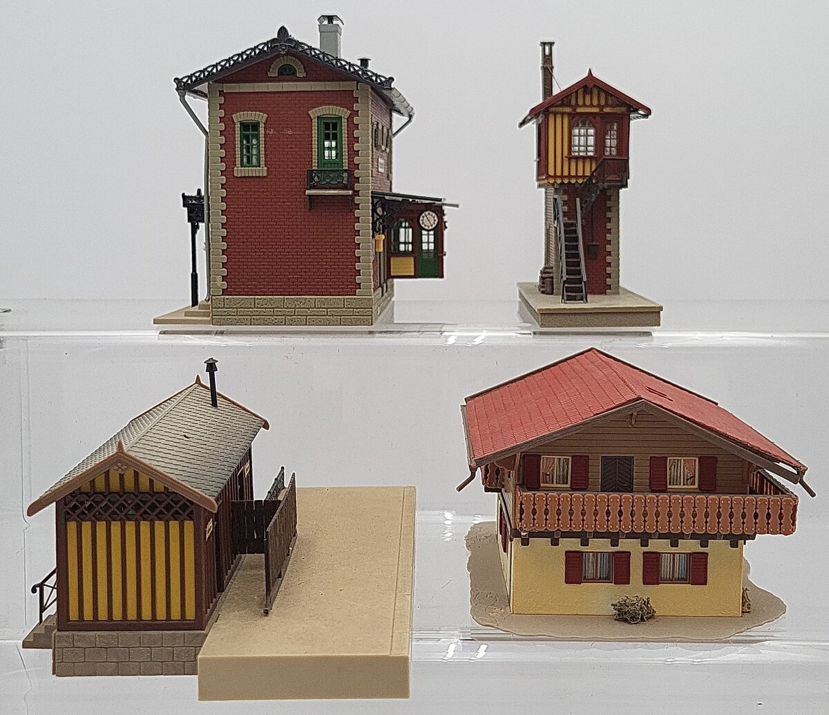 Vollmer HO Scale Assorted Assembled Buildings: 5731, 11599, 10807, 3703 [4] EX