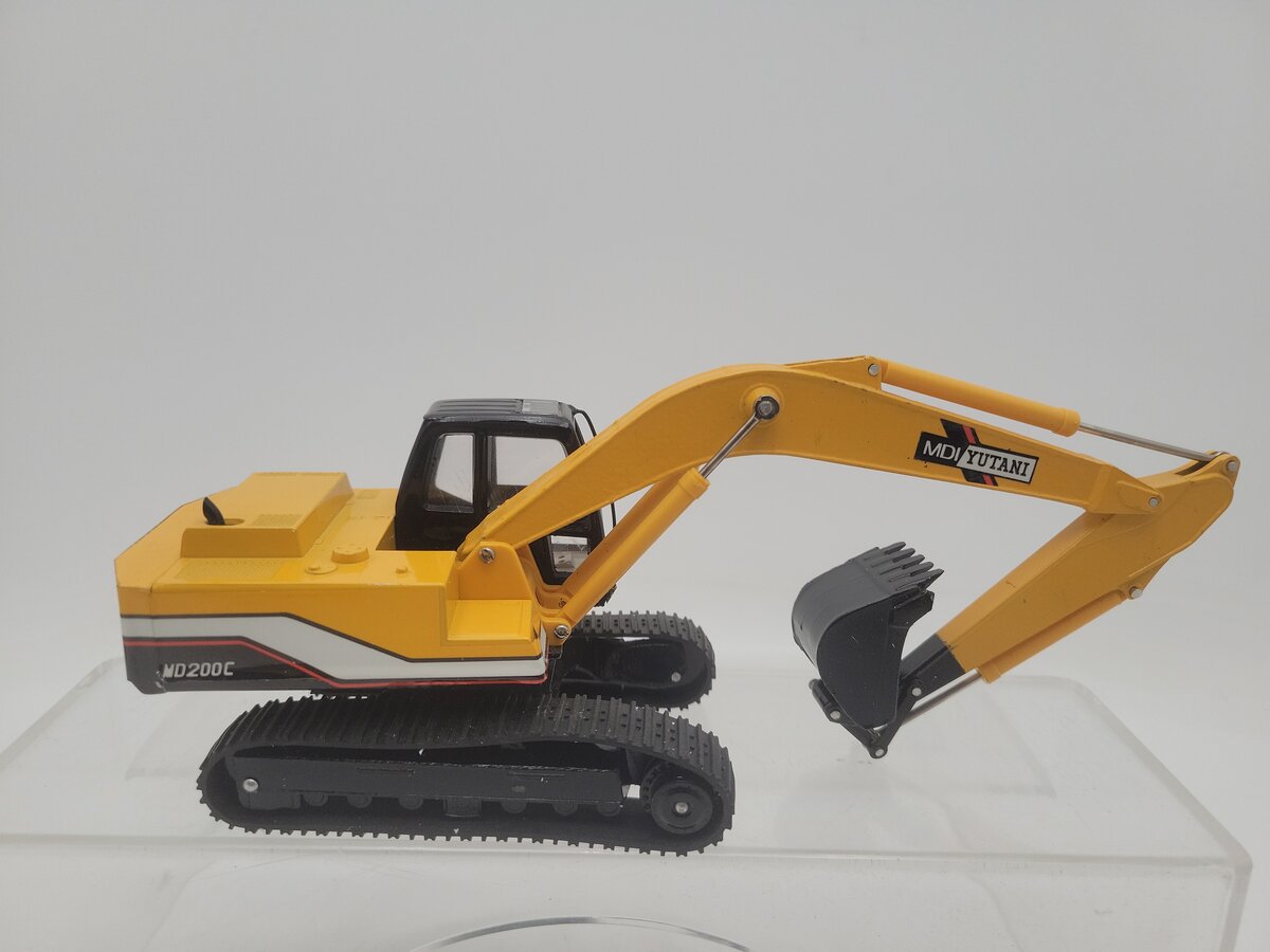 Modeling UI MD200C 1:40 Scale Mitsubishi MDI Yutani Hydraulic Excavator Diecast EX/Box