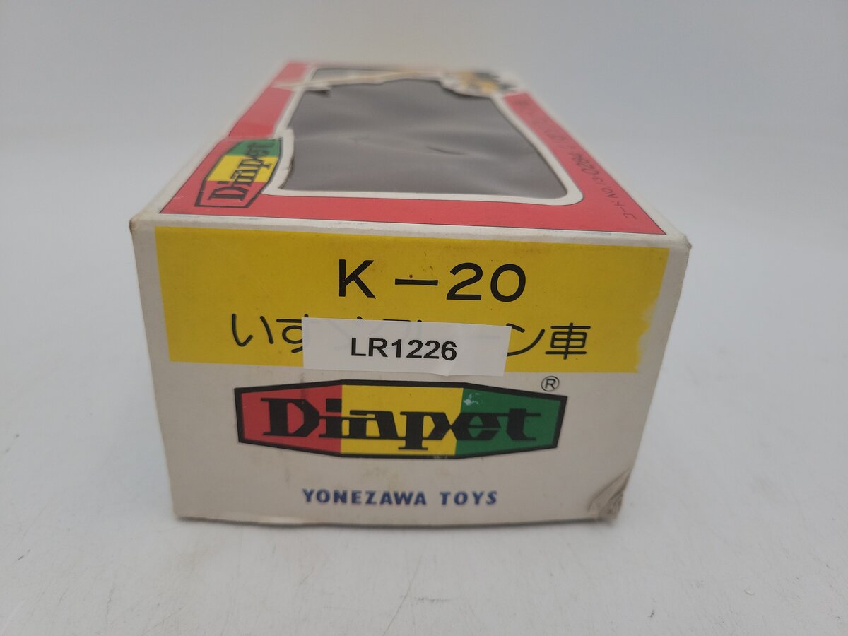 Yonezawa Toys 13-0284 1:40 Scale Diapet Isuzu Crane Truck Diecast Model EX/Box