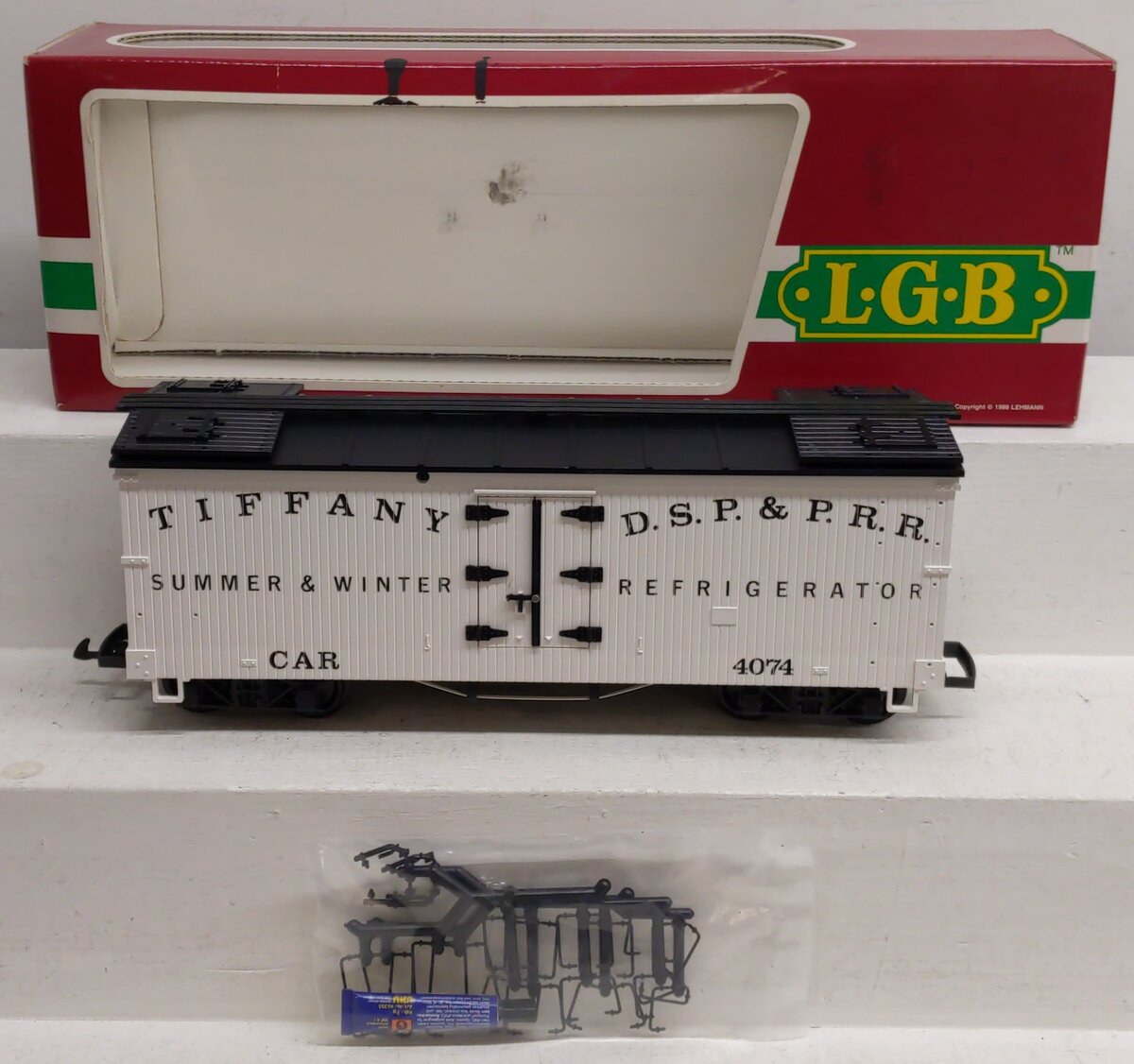 LGB 4074-B02 G Scale Denver, South Park and Pacific Reefer Car EX/Box