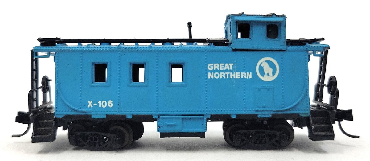 Bachmann 5404 N Scale Great Northern 36' Steel Caboose EX