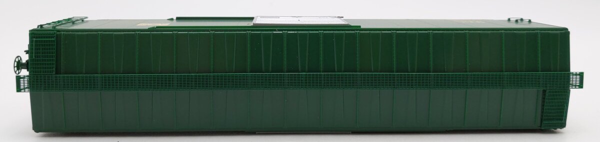 Kadee 6113 HO Maine Central 50' PS-1 Boxcar with Scale Coupler #9402 EX/Box