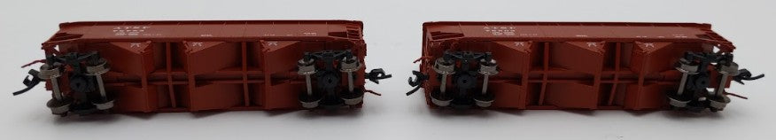 Bluford Shops 73452 N Scale ATSF 70 Ton Offset Side 3-Bay Hopper Car 2 Pack LN/Box