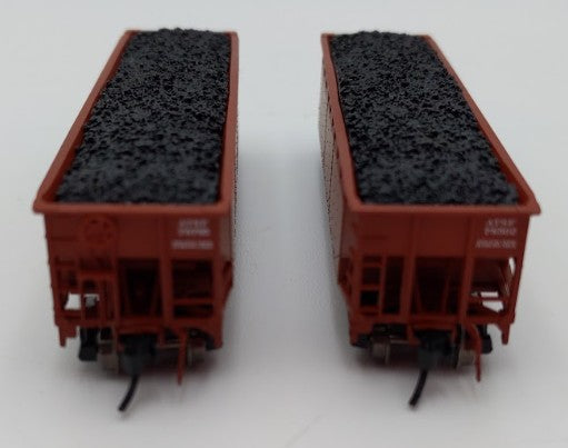 Bluford Shops 73452 N Scale ATSF 70 Ton Offset Side 3-Bay Hopper Car 2 Pack LN/Box