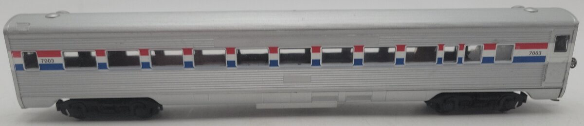 Athearn HO Scale Amtrack Passenger Car #7003 EX