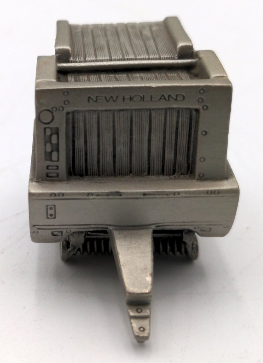 New Holland 660 1:50 Scale Pewter 1994 Round Baler EX