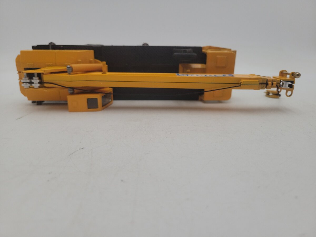 Yonezawa Toys TG-452 1:40 Scale Diapet Yellow Tadano Hydraulic Crane Diecast VG
