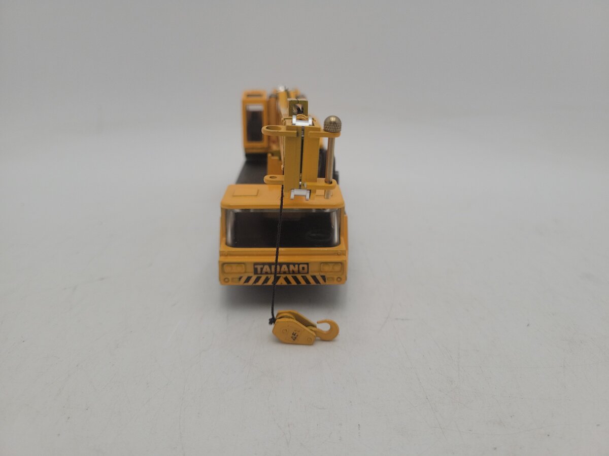 Yonezawa Toys TG-452 1:40 Scale Diapet Yellow Tadano Hydraulic Crane Diecast VG
