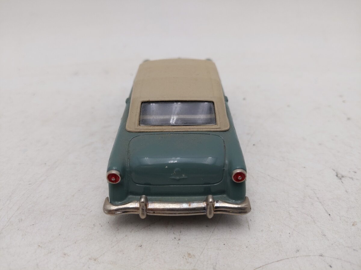 Collector's Classics 211805 1:43 1953 Ford Sunliner EX/Box