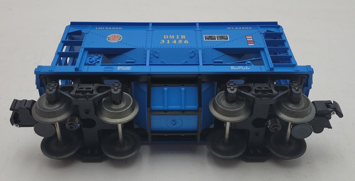 Lionel 6-17803 O Gauge DM&IR Ore Car with Ore Load NIB