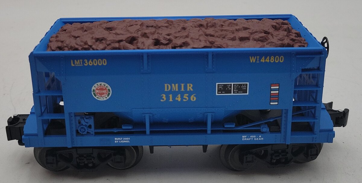 Lionel 6-17803 O Gauge DM&IR Ore Car with Ore Load NIB