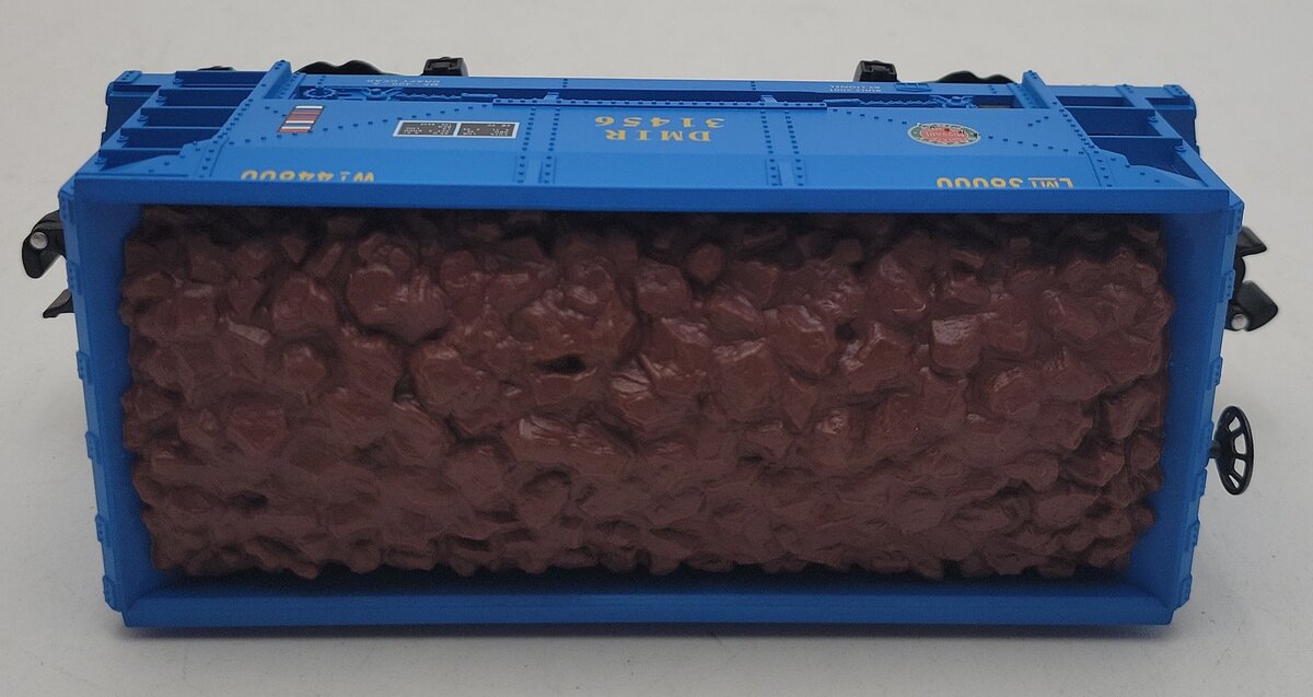 Lionel 6-17803 O Gauge DM&IR Ore Car with Ore Load NIB