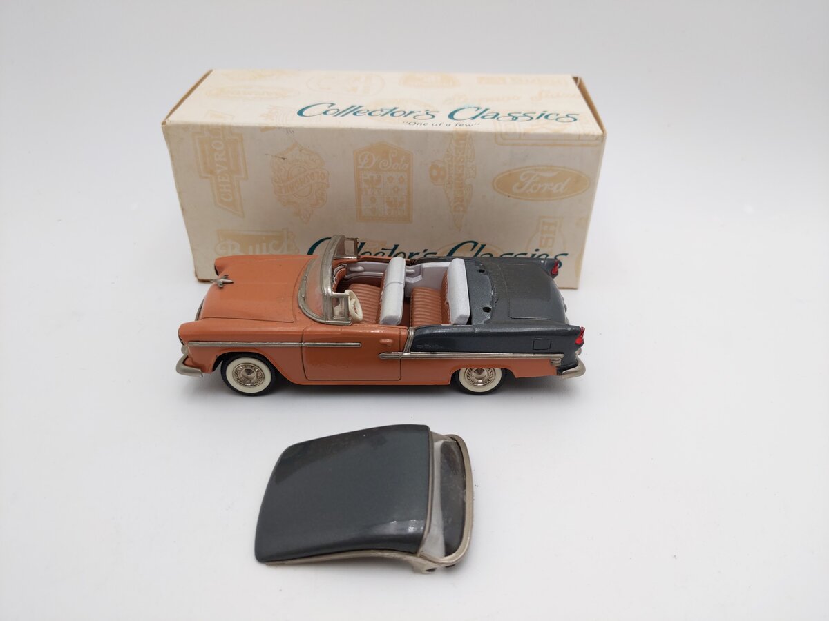 Collector's Classics 210610 1:43 1955 Chevy Hard Top EX/Box