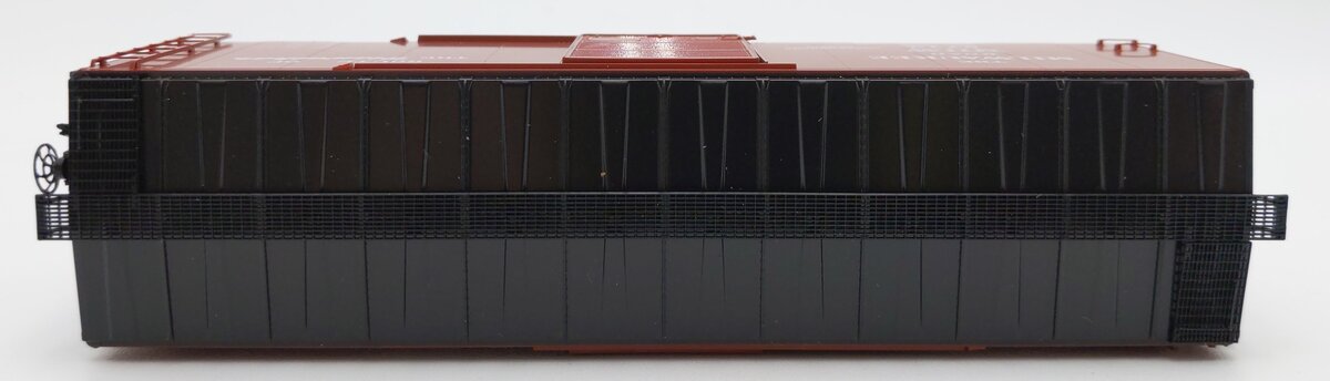 Kadee 4912 HO Milwaukee Road 40' PS-1 Boxcar w/ 7' Youngstown Door #8773 EX/Box