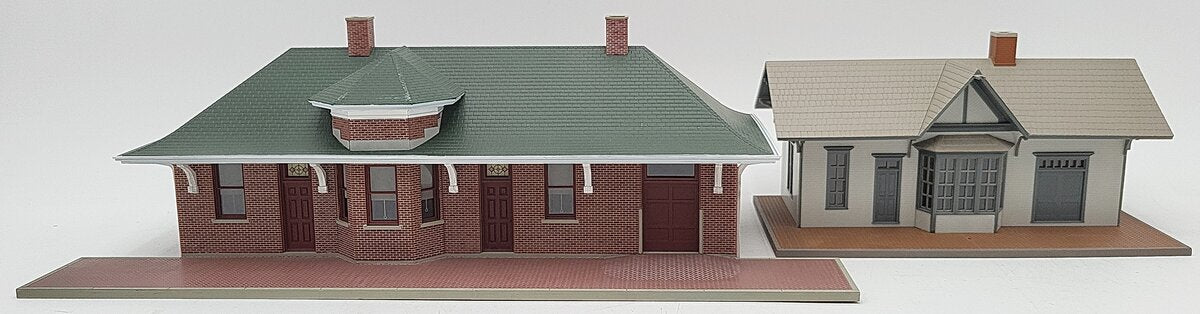 Walthers HO Scale Assorted Cornerstone Series Buildings: 933-4054, 933-2847 [2] EX
