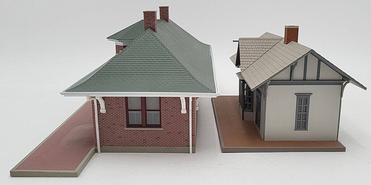 Walthers HO Scale Assorted Cornerstone Series Buildings: 933-4054, 933-2847 [2] EX