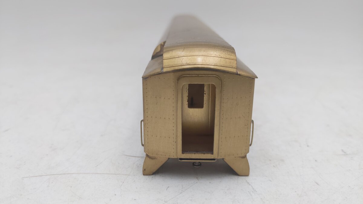 Lambert 840 HO Scale BRASS ATSF Passenger Coach (Unpainted) EX/Box