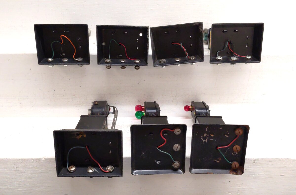 Marx 454 O Vintage Automatic Block Signals [7] VG