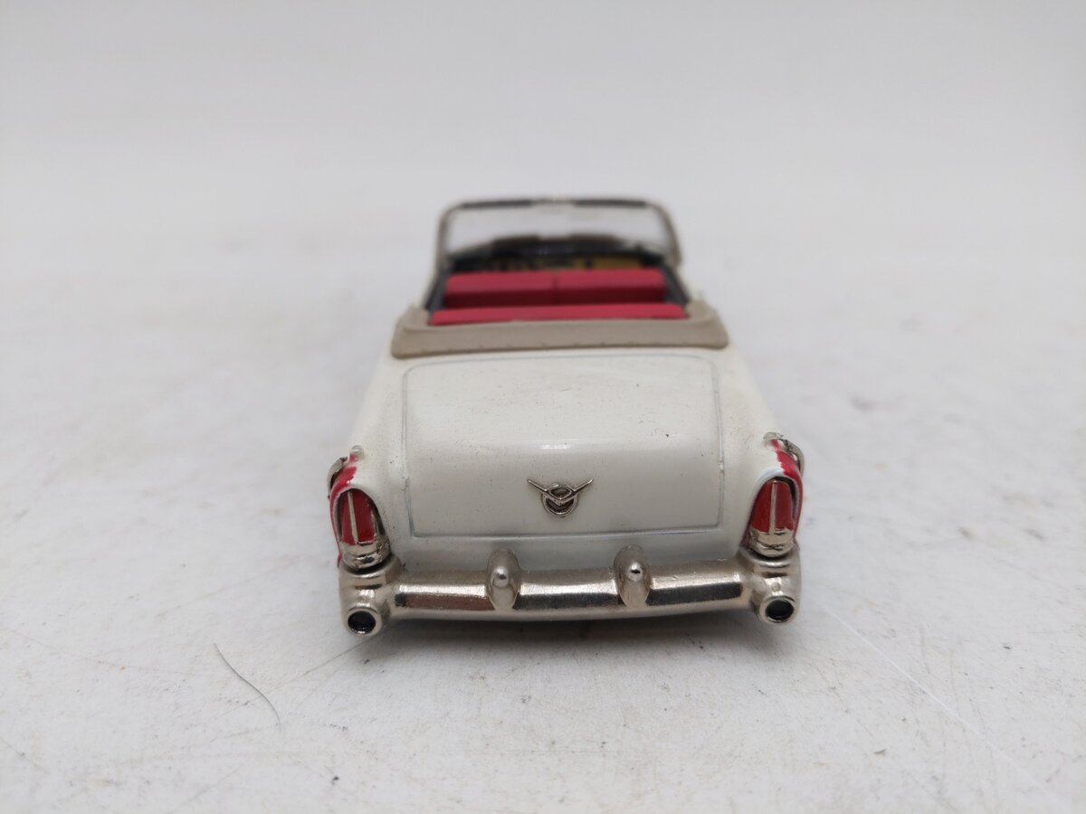 Collector's Classics 400682 1:43 1955 Packard Caribbean Convertible EX/Box