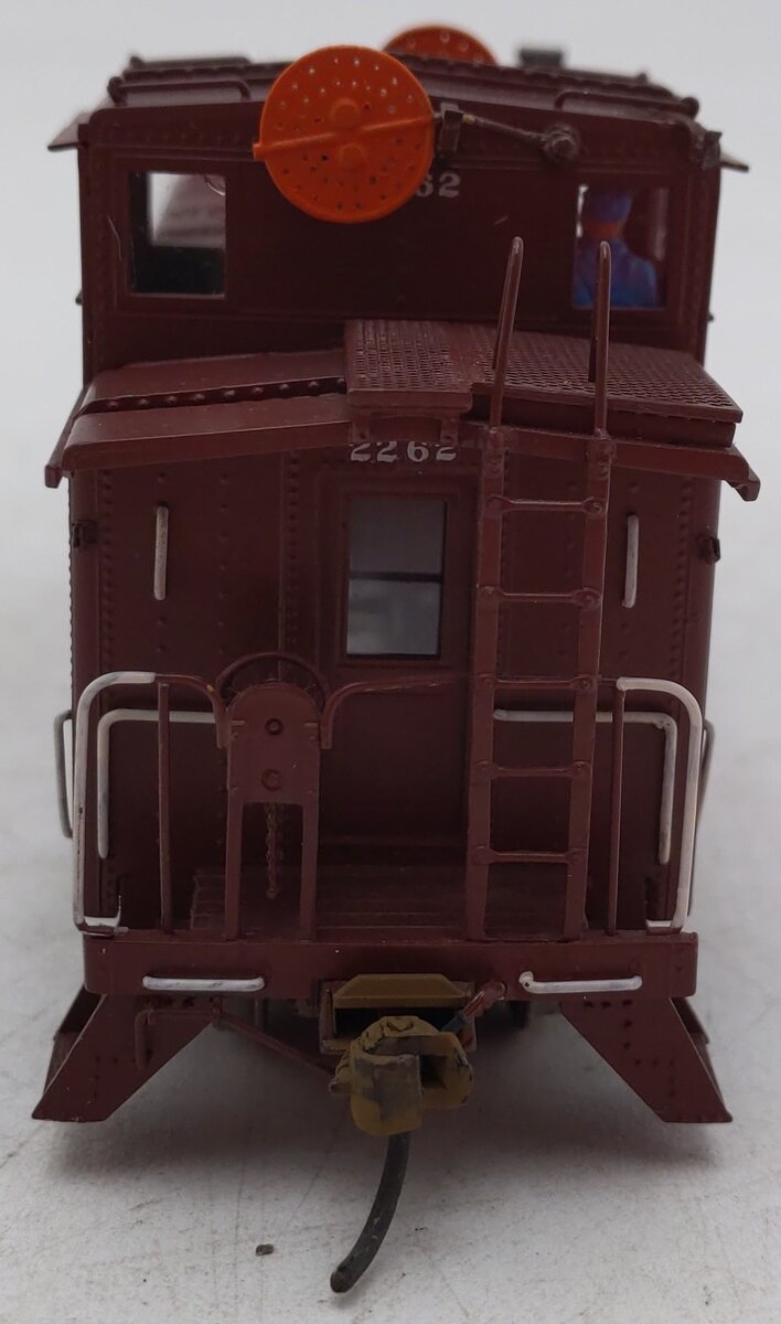 Oriental Limited HO Scale BRASS AT&SF Round Roof Caboose #2262 - Painted EX/Box