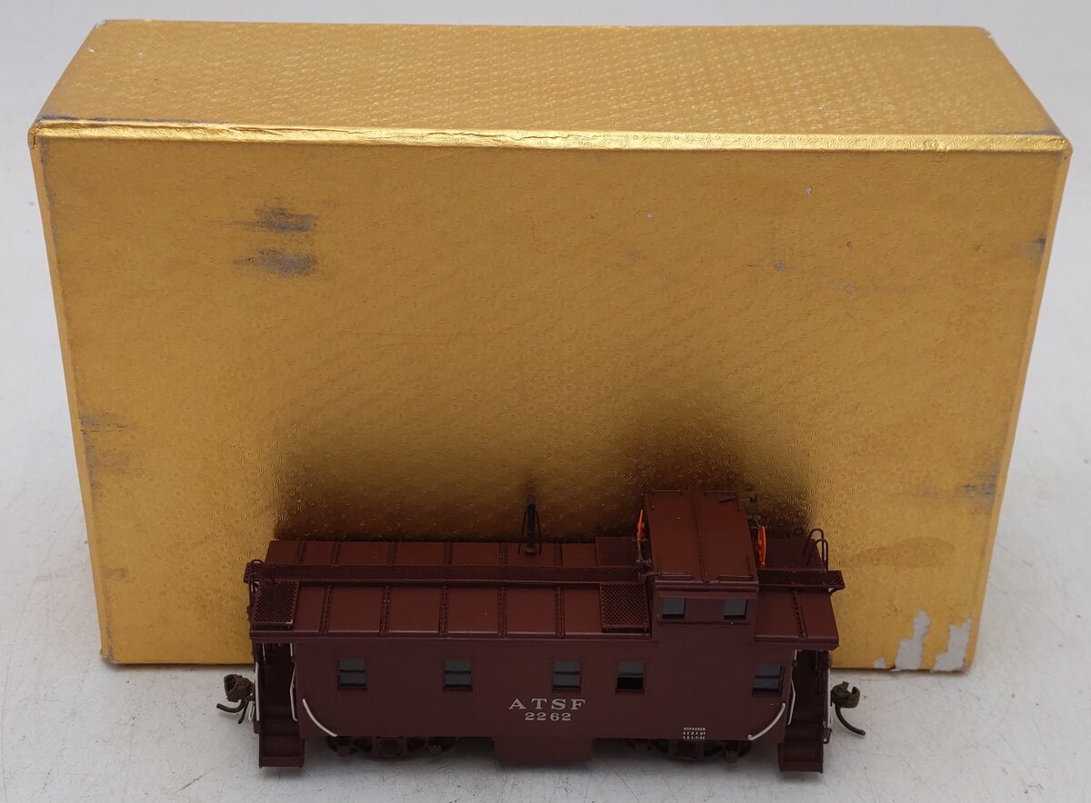 Oriental Limited HO Scale BRASS AT&SF Round Roof Caboose #2262 - Painted EX/Box