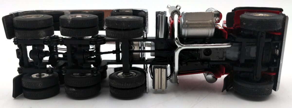 Sword Models 1:50 Scale Diecast Peterbilt 379 Tractor VG