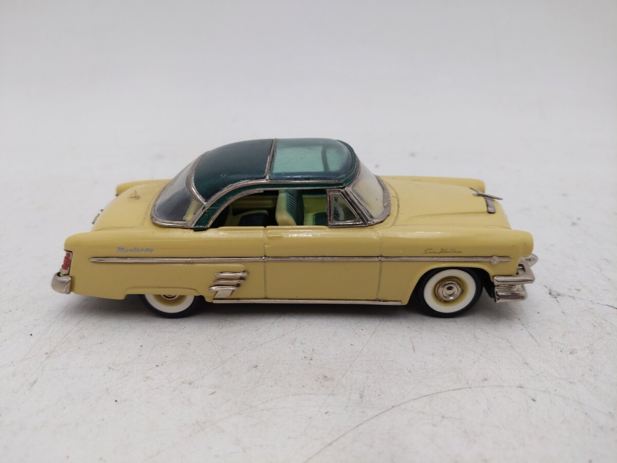 Collector's Classics 301262 1:43 1954 Mercury Monterey Sun Valley Hard Top EX/Box