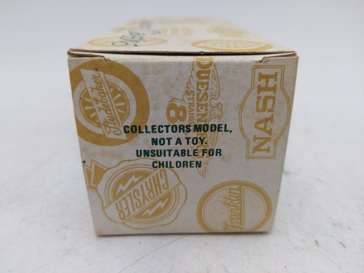 Collector's Classics 301262 1:43 1954 Mercury Monterey Sun Valley Hard Top EX/Box