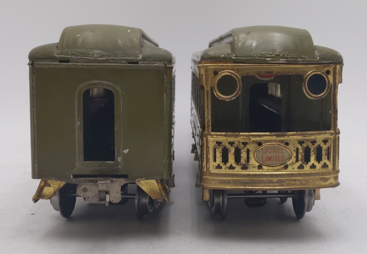 Lionel Vintage Standard Gauge Passenger Cars: 337, 338 [2]